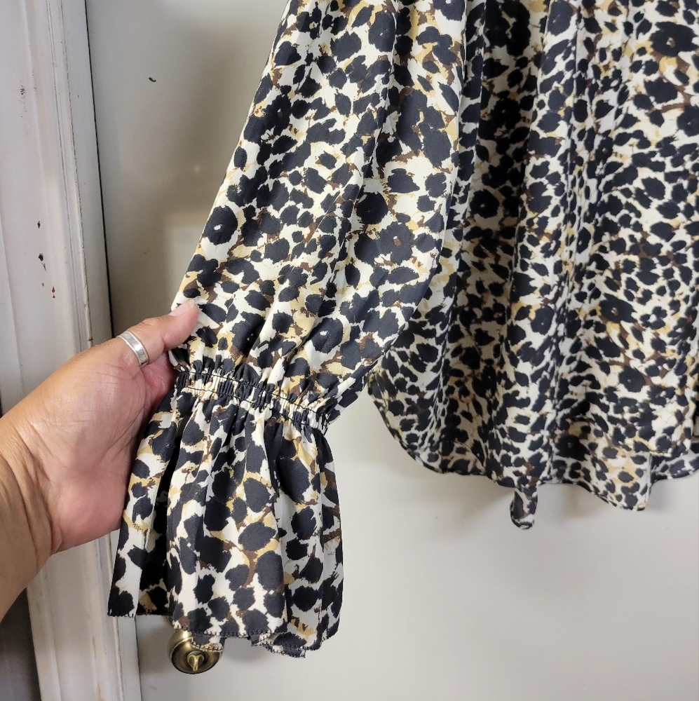 Sanctuary Blouse - Picture 2 of 4